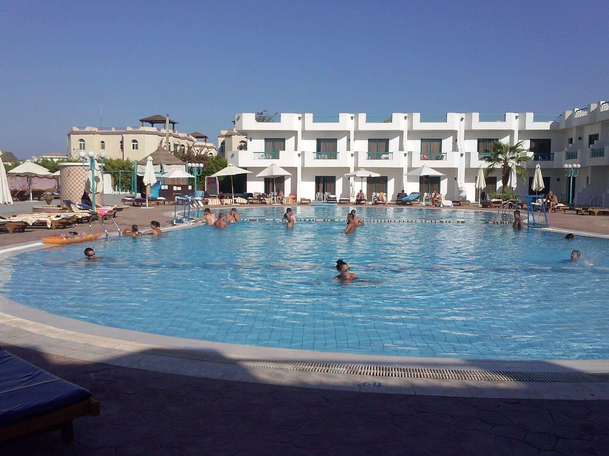 Sharm Cliff Resort Esterno foto