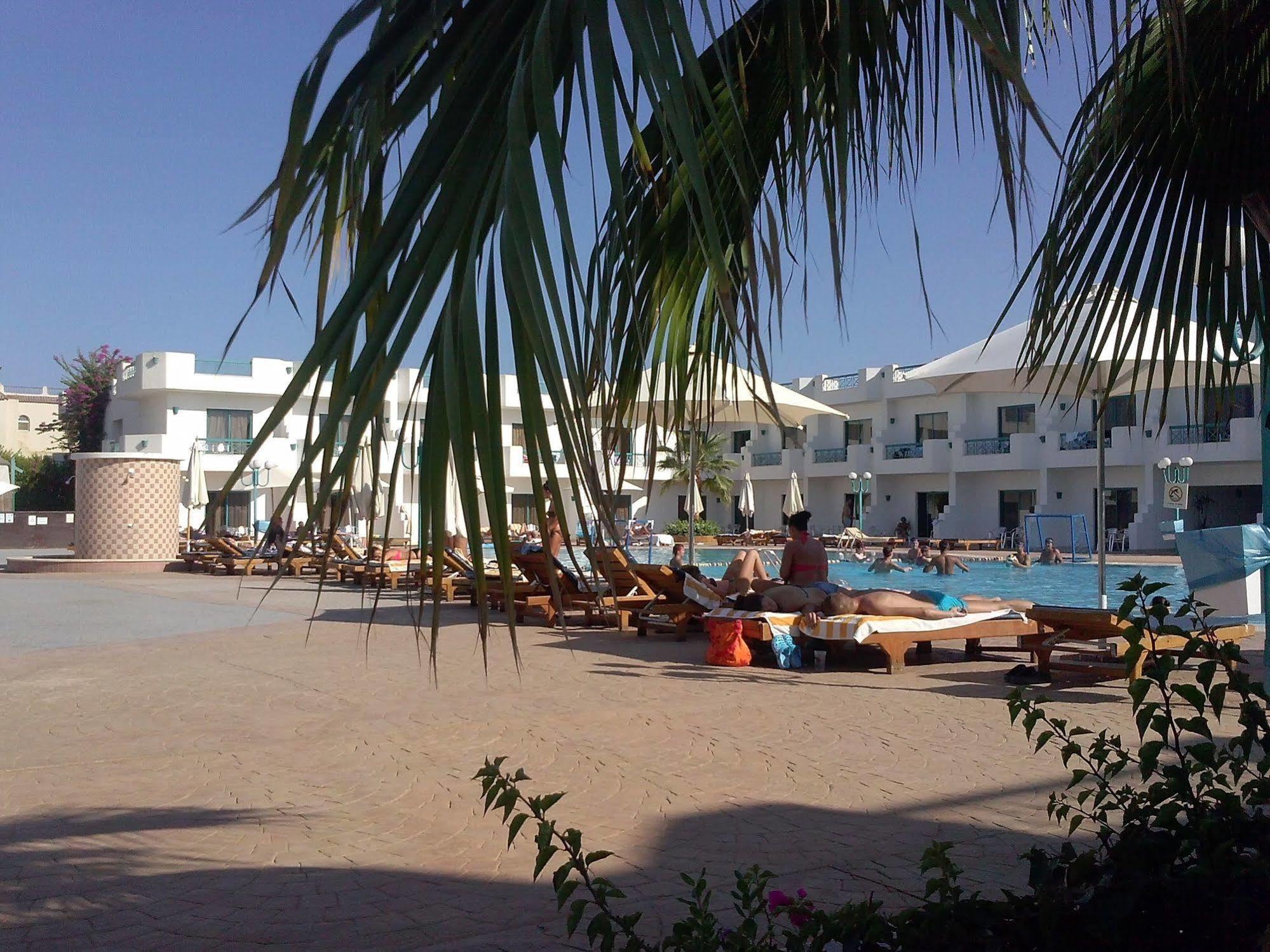 Sharm Cliff Resort Esterno foto